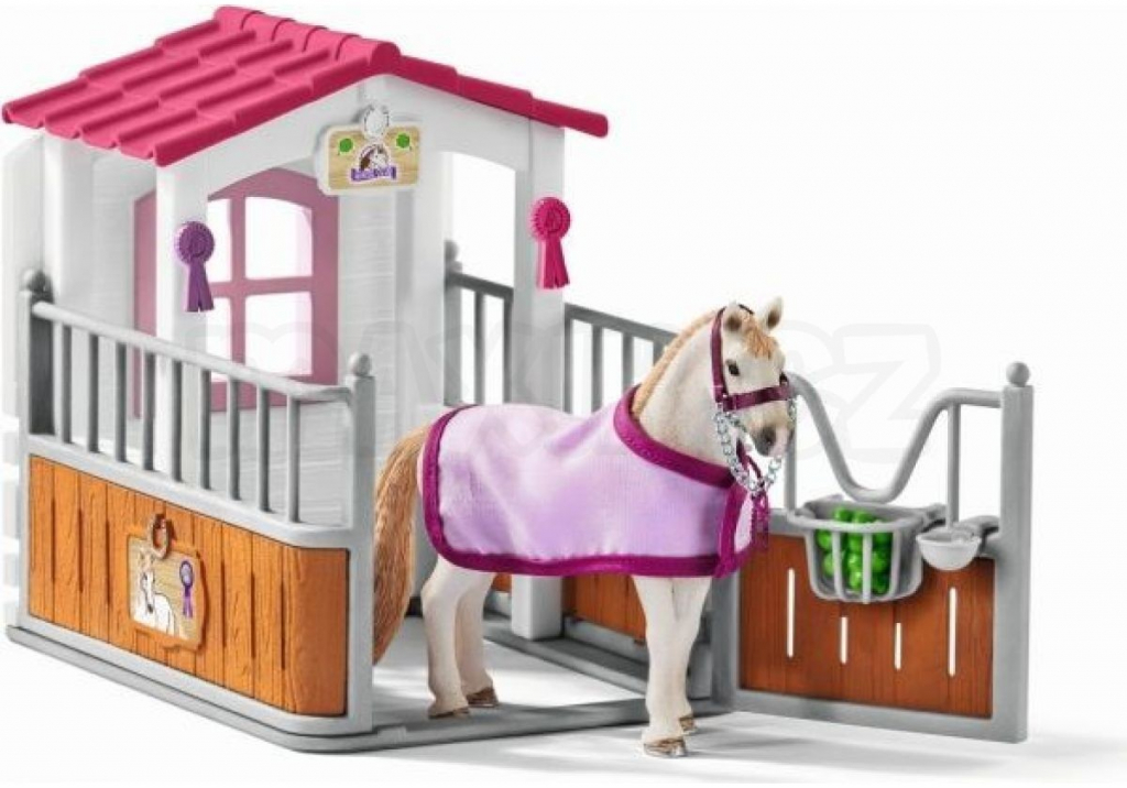 Schleich 42368 Stáj s klisnou Lusitano